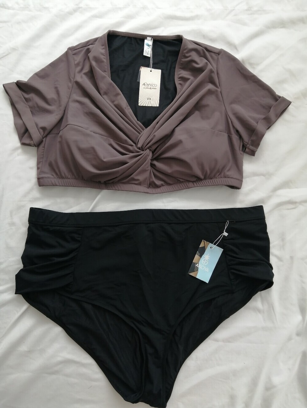 NWT Akoya Plus Size Two Piece Swim Bathing Suit Purple Twist Top Black Bottom 3X